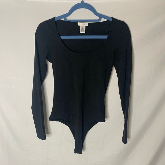BETTER BE BASIC BLACK LONG SLEEVE BODYSUIT - Picture 1 of 5